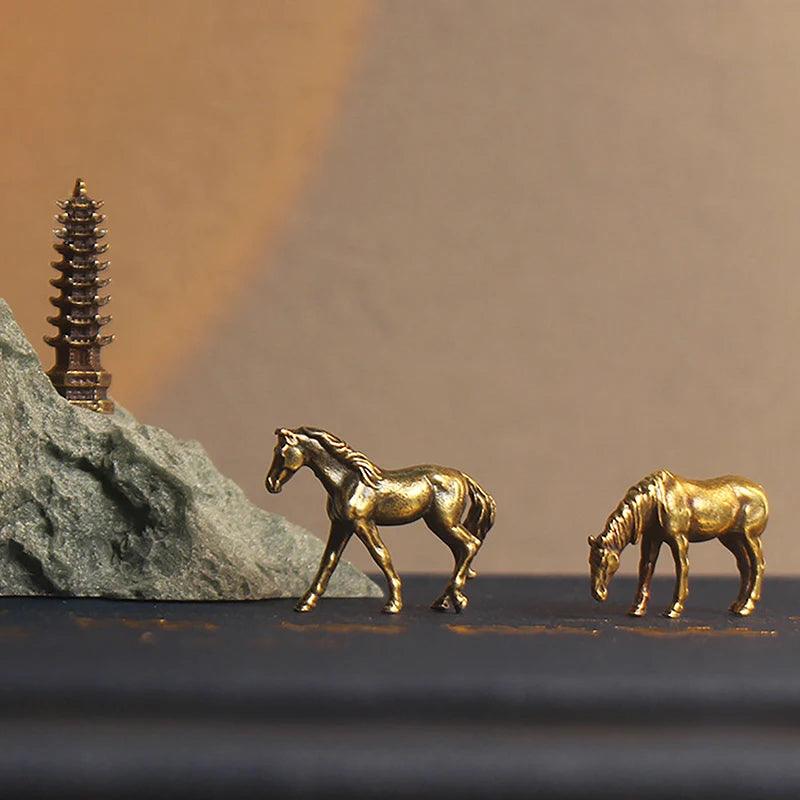 1pc Miniature Antique Brass Long Tail Horse Figurines Feng Shui Ornament Copper Zodiac Animal Mini Desktop Crafts Home Decor