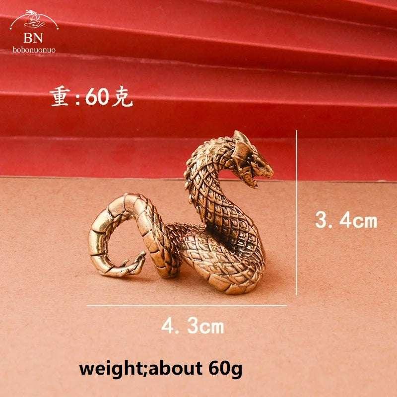 Dragon Retro Brass Europe Ancient Beast Flying Dragon Home Decor Ornaments Copper Animal Figurines Fengshui Statue
