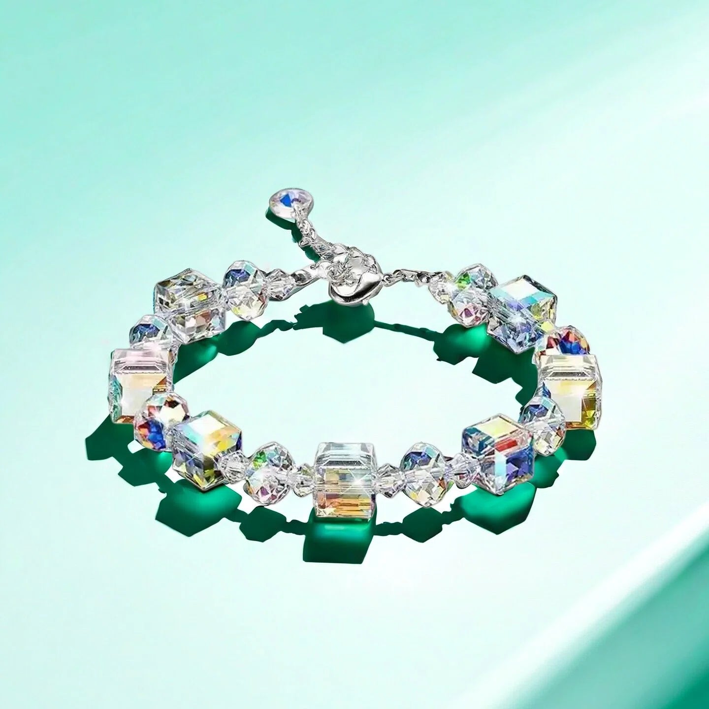 Delysia King 1pcs Women Trendy Cube Crystal Bracelet Luxurious Personality Versatile Wrist Chain Best Friend Gift