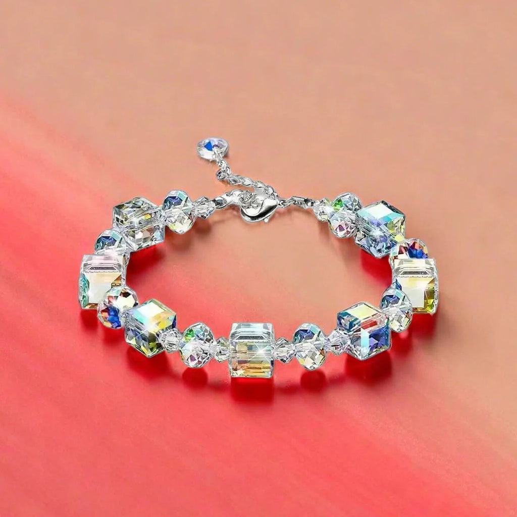 Delysia King 1pcs Women Trendy Cube Crystal Bracelet Luxurious Personality Versatile Wrist Chain Best Friend Gift