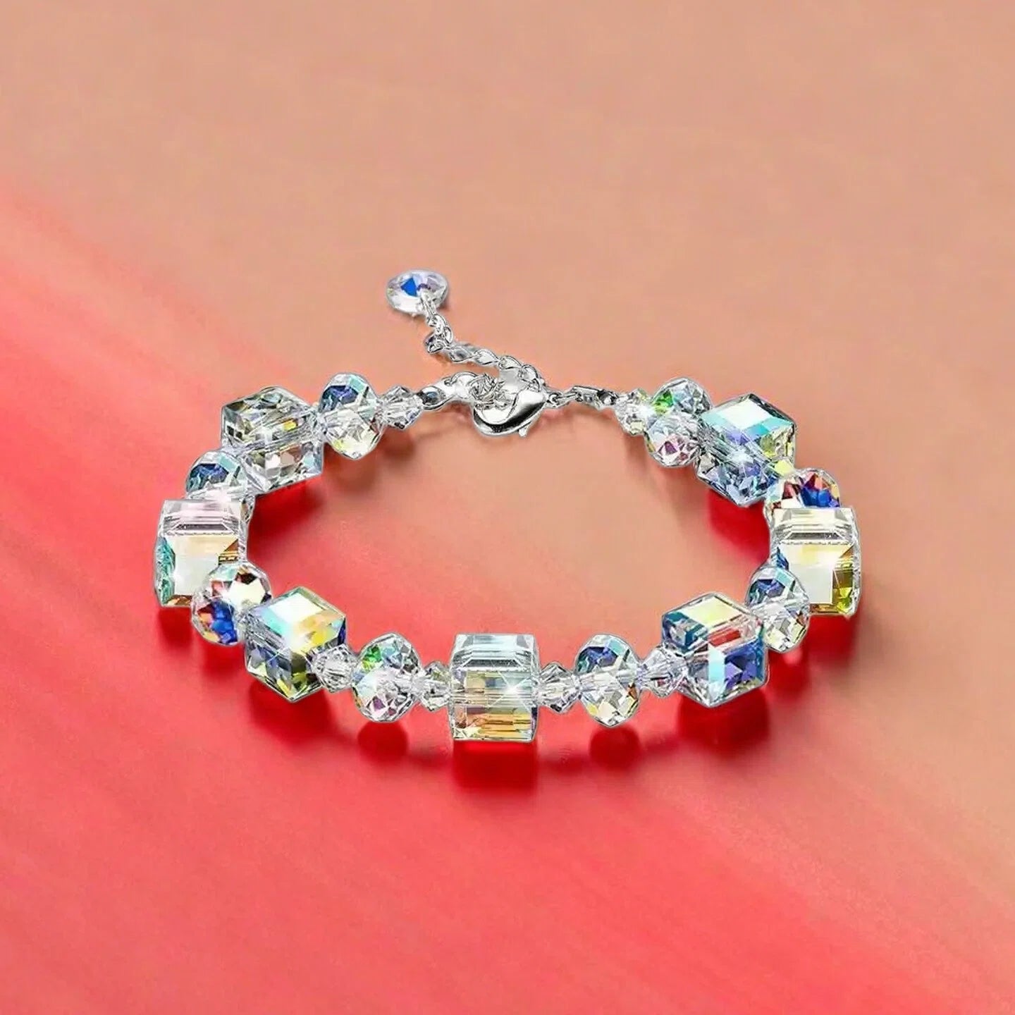Delysia King 1pcs Women Trendy Cube Crystal Bracelet Luxurious Personality Versatile Wrist Chain Best Friend Gift