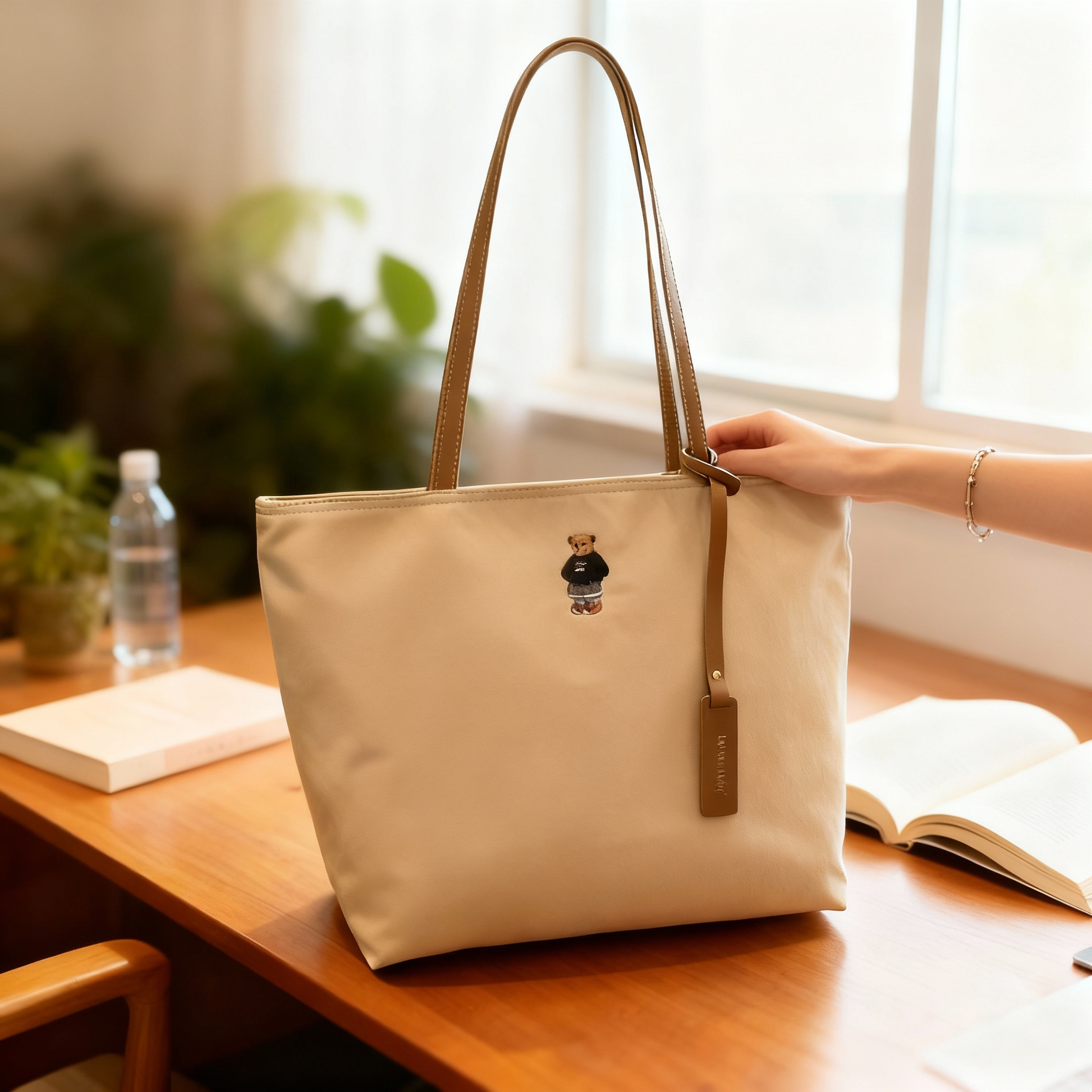 Tote bag, ladies' 2025 new handbag, embroidered small bear nylon bag, large capacity class commuting shoulder bag