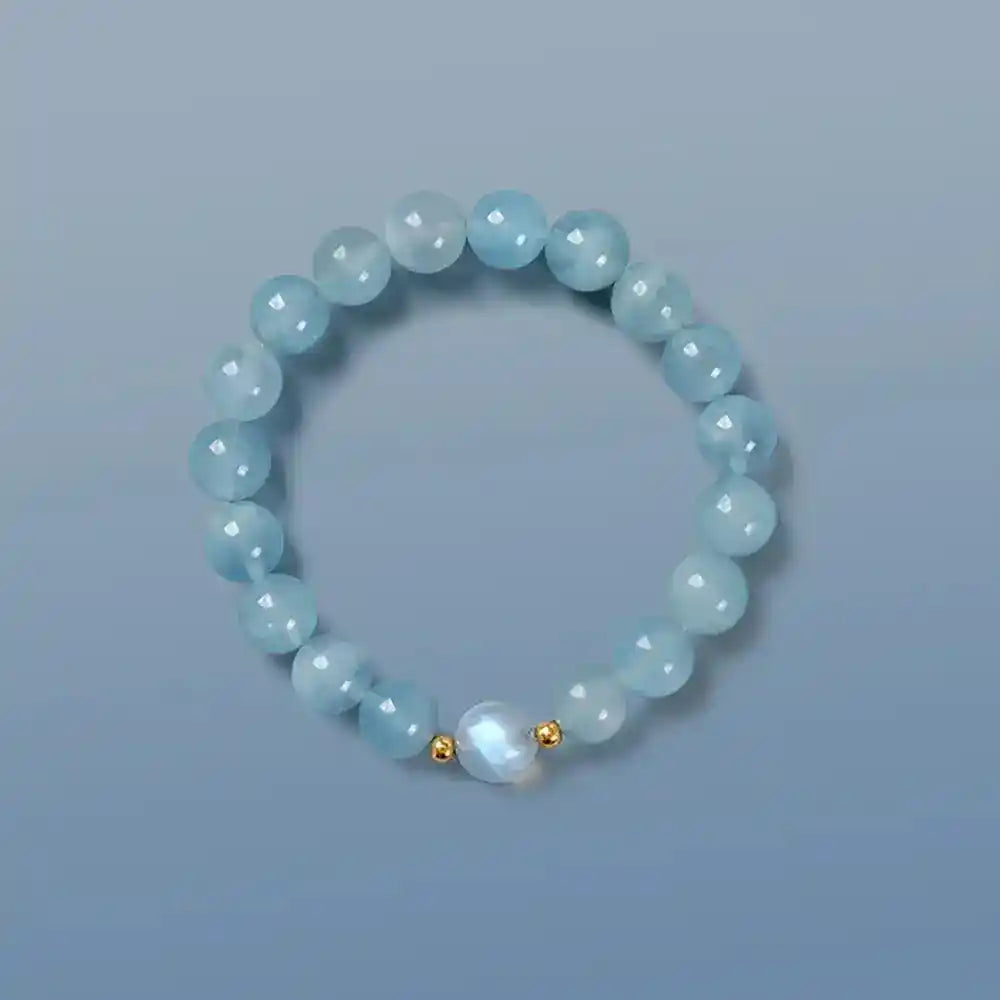 Aquamarine and white crystal bracelet, Strong Protection and Positive energy bracelet, Hand jewelry, 1pc