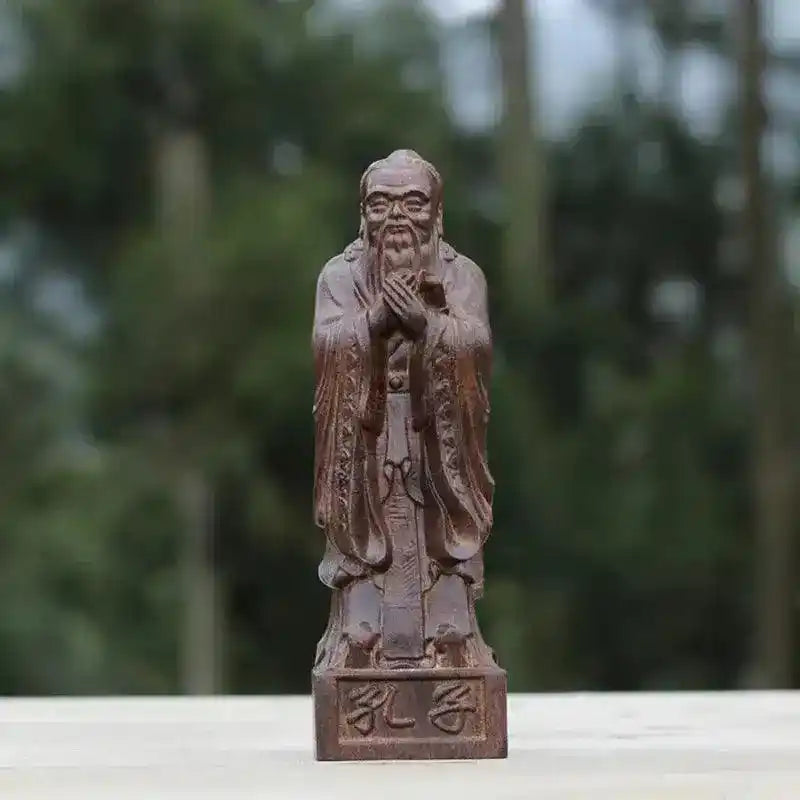 Agarwood Confucius Statue – Hand-Carved Feng Shui Wood Decor for Home, Office, or Teacher’s Day Gift – Enhances Learning and Inspires Wisdom