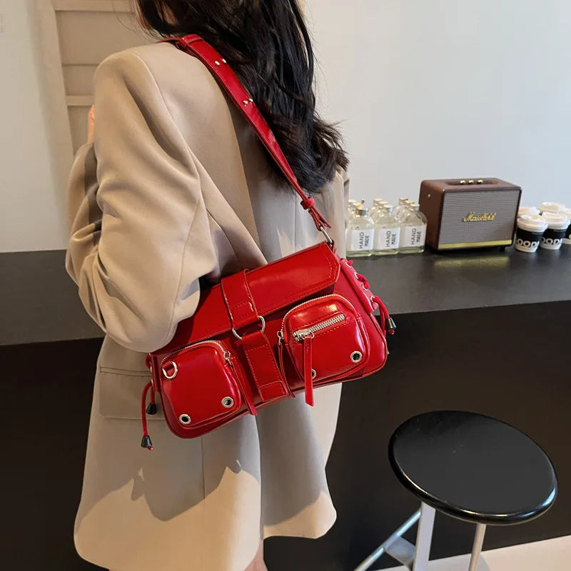 cool Spice Girl underarm bag method stick bag women's new niche design locomotive bag shoulder bag messenger bag