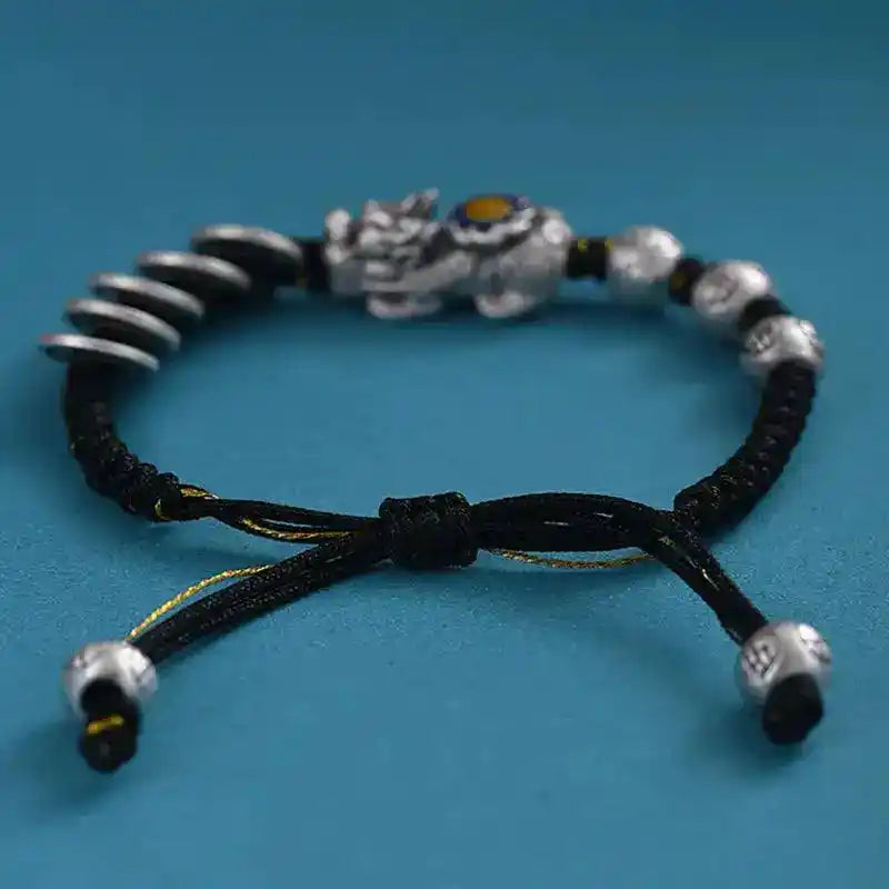 Feng Shui Pixiu Red Rope Bracelet Handmade Lucky Wealth Protection Jewelry for Men and Women