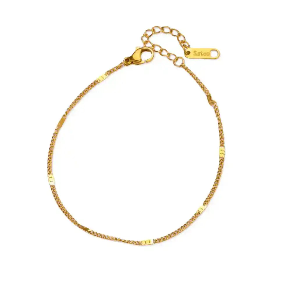 Gold-Plated Crystal Cross Bracelet for Women – Feng Shui Amulet for Protection & Good Luck, Fashion Stainless Steel Religious Jewelry